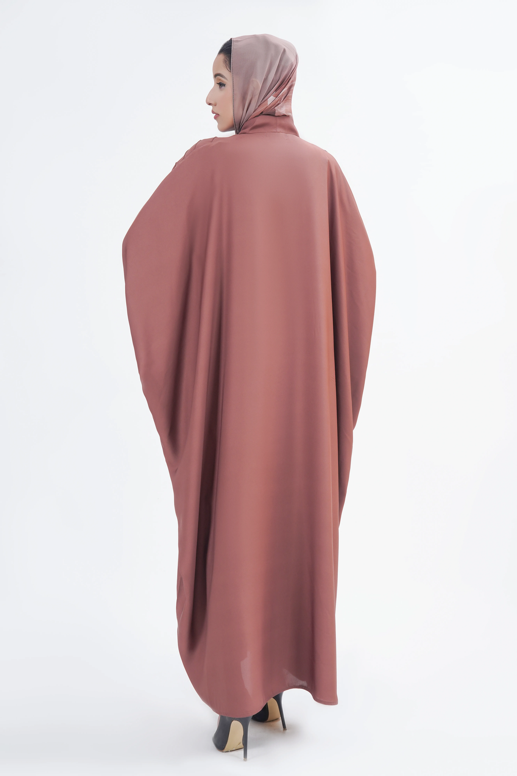 Premium Abaya 12 – Elegant, Modest & Perfect for Every Occasion