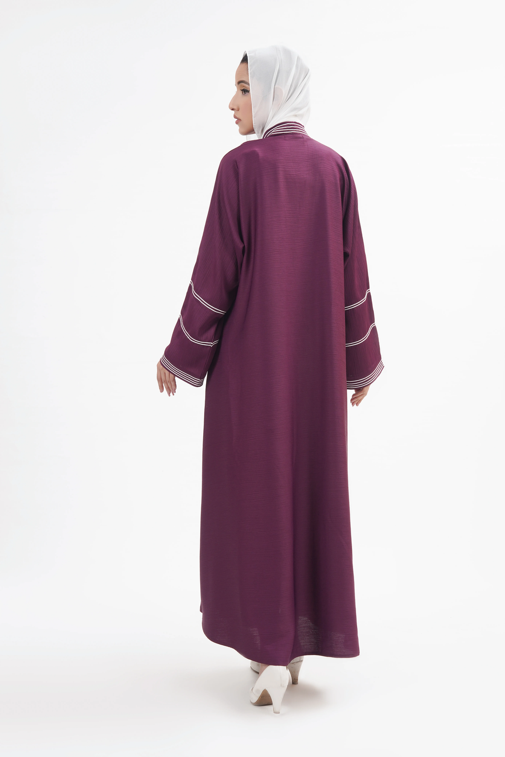 Premium Abaya 06 – Elegant, Modest & Perfect for Every Occasion