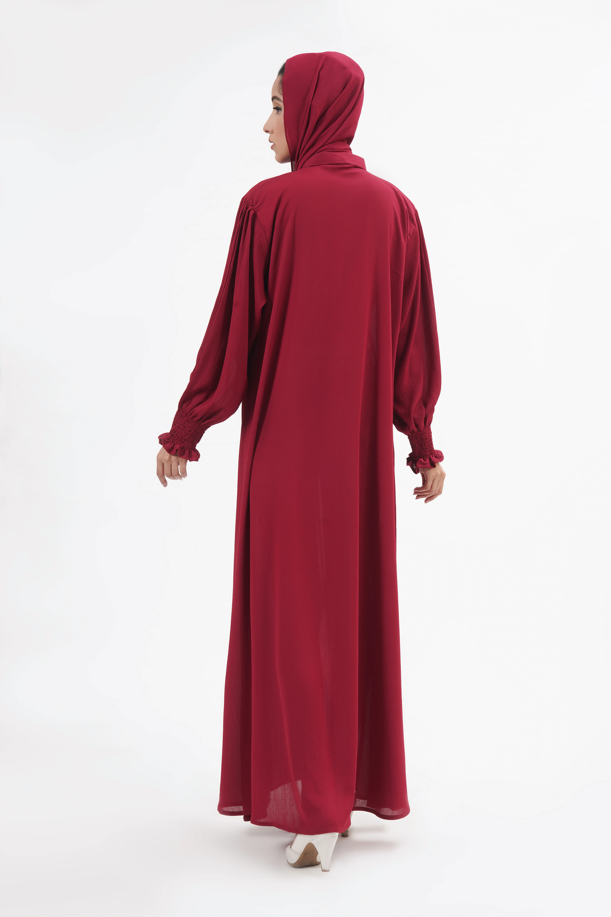 Premium Abaya 03 – Elegant, Modest & Perfect for Every Occasion